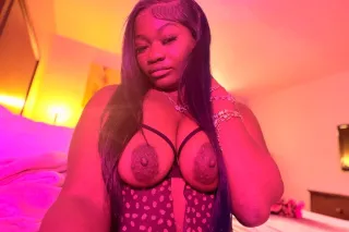 available 24/7 very discreet. ... - Image 4