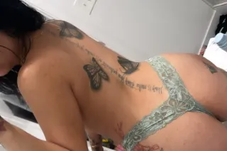 I LIVE VERIFY / videos & conte... - Image 3