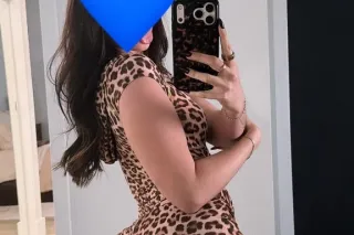 im ready now😌 tasty white girl... - Image 2