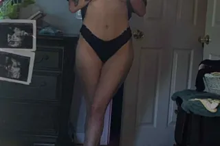 Come play with me 💋🥰 - Image 6