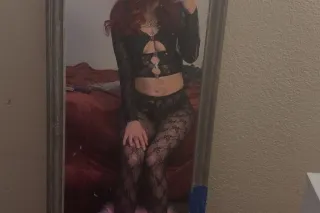 Come play with me 💋🥰 - Image 9