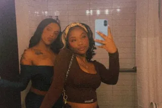 2 girlsssss‼ - 29 - Image 3