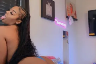 CUM 💦👅Experience my NO GAG REF... - Image 1