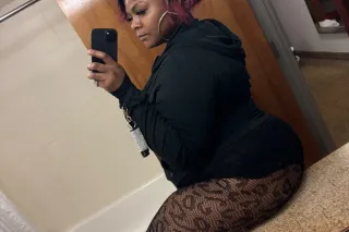 HIGHLY DESIRED ᗩND Eχтяємly ᗩɖ... - Image 1