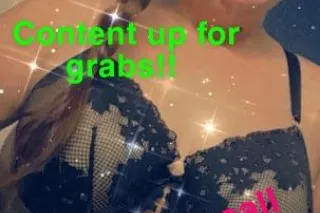 🎀DeLiCiOuSDyLaN ♥. four three ... - Image 2