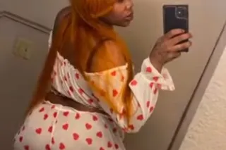 A Sexy Submissive Chocolate Do... - Image 3