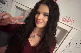 emo cute girl looking to have ... - Image 2