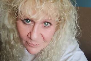 ❄☃Snow Storm Specials To🔥 Warm... - Image 4