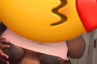 Good wet pussy daddy warm and ... - Image 1