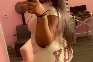 CALI GURL IN TOWN 💦🍒CUM HERE🍒 - Image 3