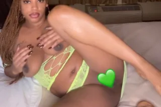 🤪🤪 Soft & juicy boobs ♥ sexy🔥m... - Image 4