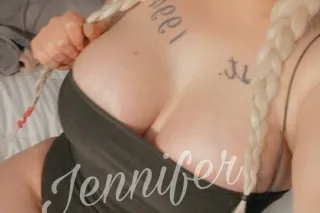 💋🍑💦 THICK JUiCY BLONDE PLAYMAT... - Image 4