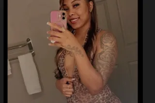 😘😘🌹Hey Daddy💦 Im available 💦💦❤... - Image 2