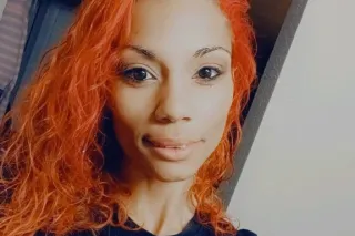 "in/out/carplay💋Come Get this ... - Image 2