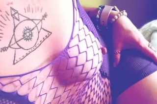 Honey thats a Bunnie - 25 - Image 1