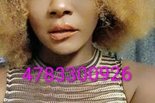 Deepthroat Queen & Strawberry 🍓 - Image 7