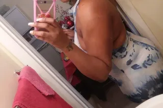 🩷NEW IN TOWN COME WARM UP UNDER A BIG BOOTY GODDESS🩷 - Image 8