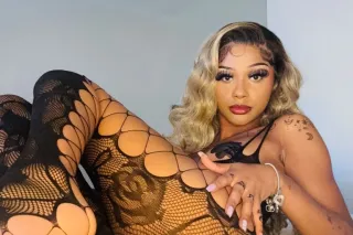 come see this new sexy lightskin in town - Image 10