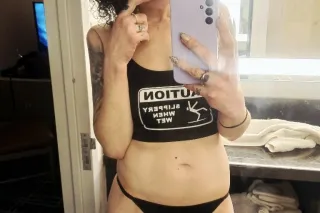 hott body babyy🔥 𝘄𝗲𝘁 ass pussy... - Image 3