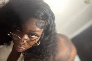 FaceTime shows and content ava... - Image 2