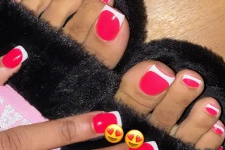 OUTCALLS ONLY!! 𝒀𝑶𝑼𝑹 𝑺𝑬𝑿𝒀 𝑹𝑬𝑫𝑩... - Image 3