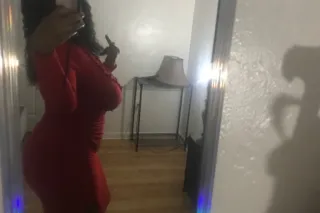 AVAILABLE NOW 🤑 ADD MY SNAPCHA... - Image 4