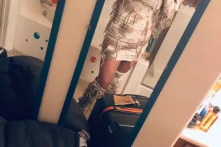 Cum Dive Into The Depths of My Hive & Let's Get Live! - Image 8