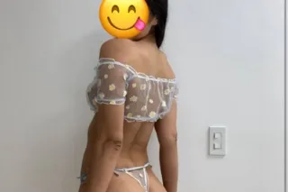 Hola beb 🥰 Soy una chica joven... - Image 1