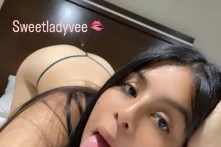 TWO GILRLS COME SEE US TONIGHT ❤LIL REDD AND SWEETLADYVEE HERE FOR A GOOD TIME NOT A LONG TIME - Image 5