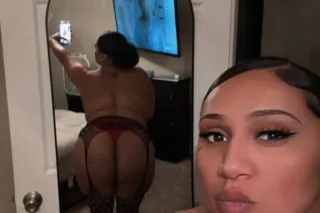 🚨AVAILABLE NOW🚨 WET & READY 🥰💦 - Image 1