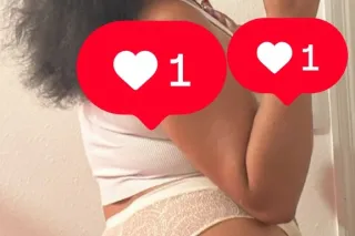 Sexy Busty Mixed Light Skin Stallion THROAT GOAT - Image 5