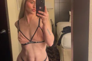 Warm up with this sexy Snow Bu... - Image 2