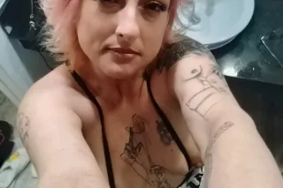 SEXY, INDEPENDENT ,EXPERIENED,... - Image 3