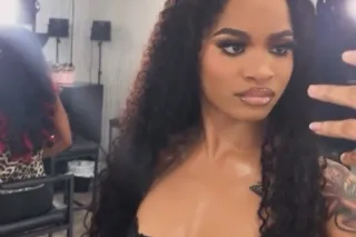 i want to cream on your dick d... - Image 1