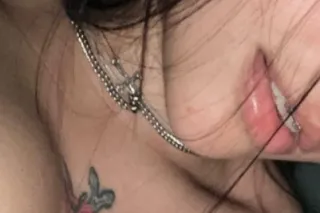 hola, soy amelia ☺ colombiana 🇨🇴 nueva en esta zona. soy un poquito tmida ☺ latina mamadora, disponible 24/7 💜🌷 sexy y hot 💚 latina siempre lista. llmame o mndame texto, baby, estoy ready ahora mismo. - Image 8