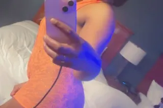 An Unforgettable Lust ☆☆☆☆☆ Ch... - Image 2