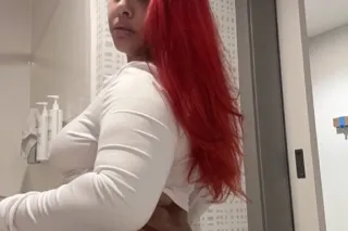 Sexy Ass Santana Spits 👑 Bj Sp... - Image 1