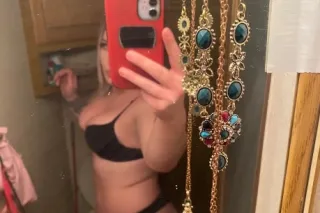 available now (: ft shows only & sexy content baby hmu - Image 8