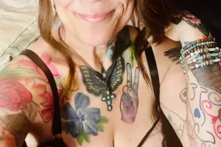 🔥🔥🔥‼‼Snowed in come check out ... - Image 3