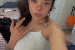 INDEPENDENT 💋 SWEET + DISCREET... - Image 3