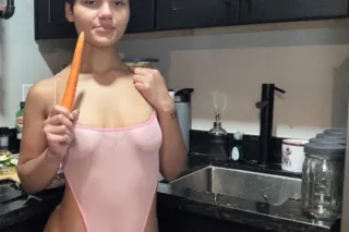 Lola Loves to Play!!! Ask about my MENU!!! - Image 6