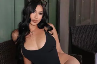 sexy wet latina!! will blow yo... - Image 2