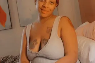 the real HONEY BROWN back in T... - Image 4