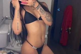 #1 Reviewed. 💋 - Image 8