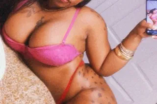 AVAILABLE😘💦 - 21 - Image 1