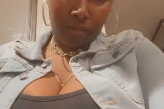 MATURE , MILFS , AVAILABLE NOW... - Image 3