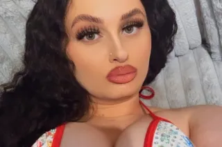 🍆👅💦( SHE SUCKS & FUCKS LIKE A ... - Image 2