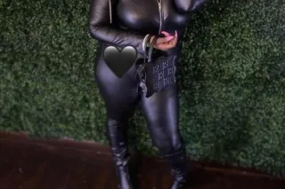 HERE FOR the WEEKEND only ❤ FU... - Image 1