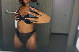 💋 BACK IN TOWN💋 2 Girl Availab... - Image 2