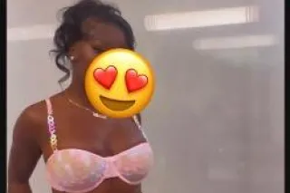 Bonnie here looking for my Cly... - Image 1